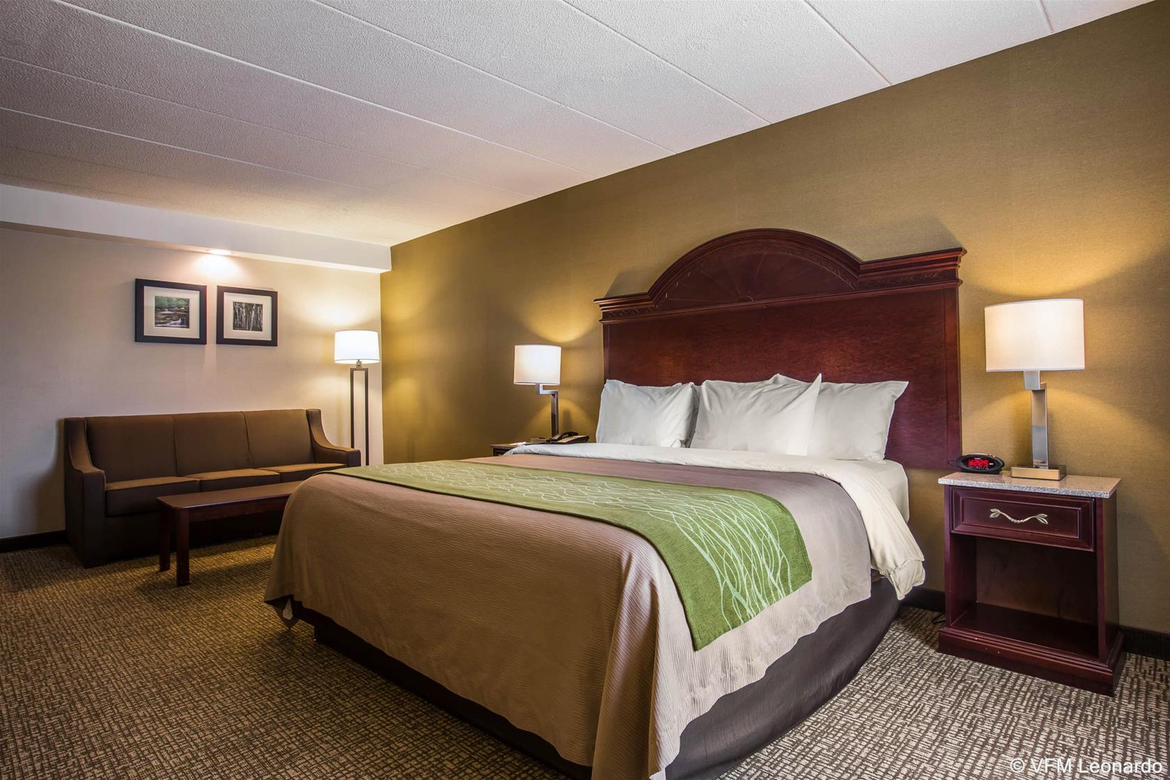 Comfort Inn Airport Манчестер Экстерьер фото