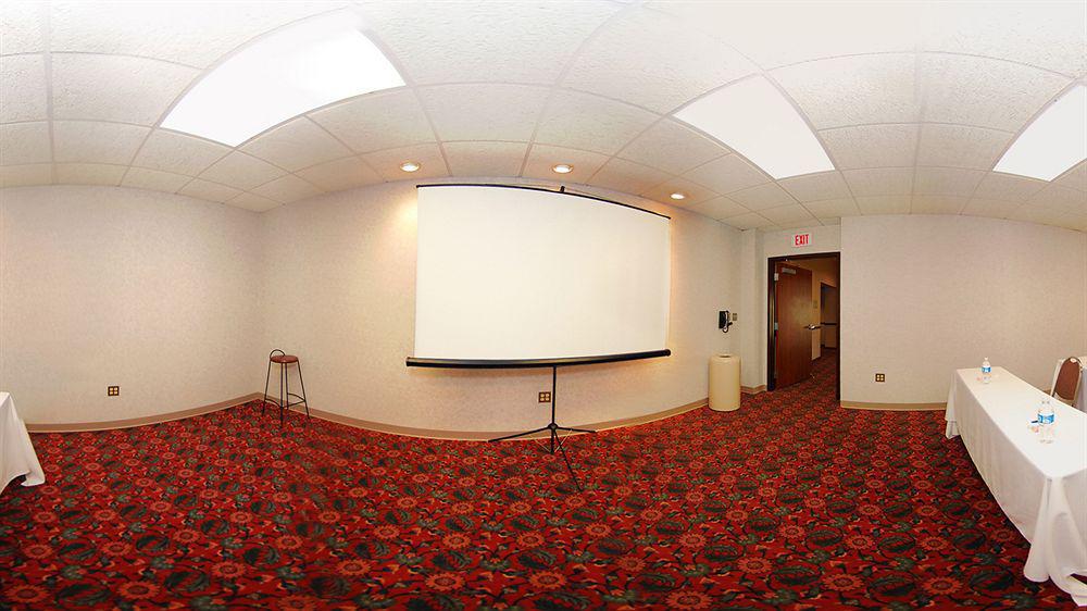 Comfort Inn Airport Манчестер Экстерьер фото